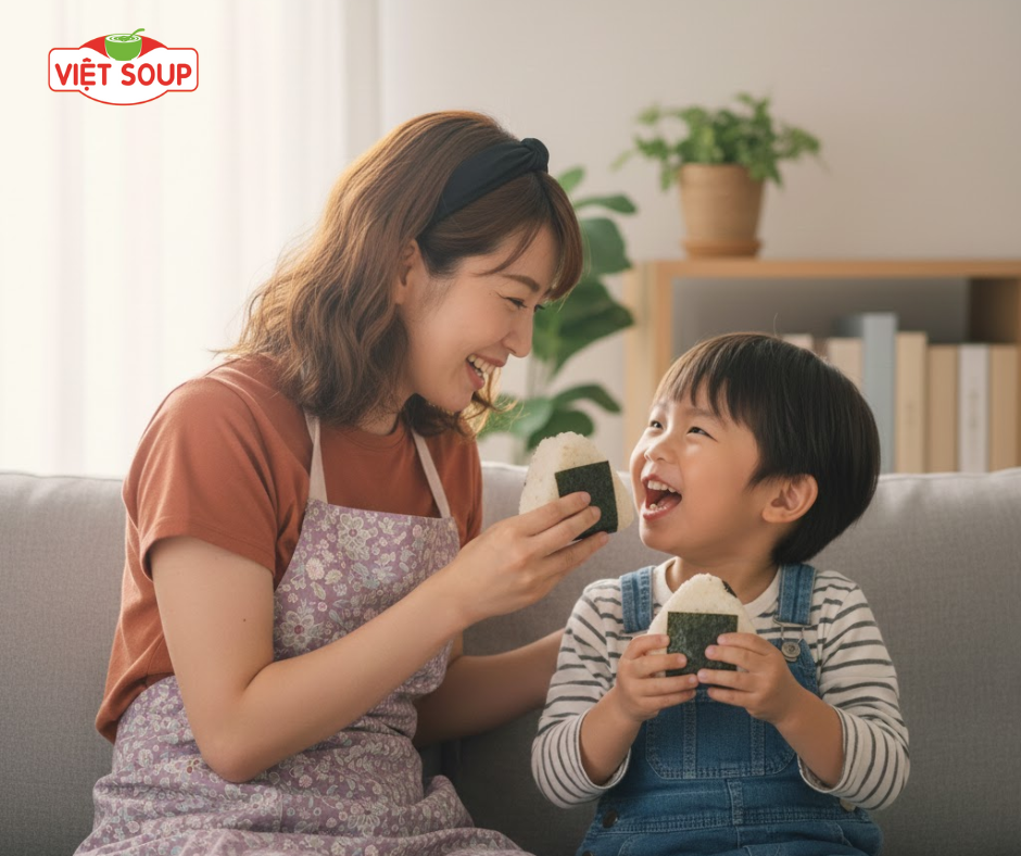 Mách mẹ thông thái top gia vị rắc cơm cho bé ăn dặm ngon tuyệt